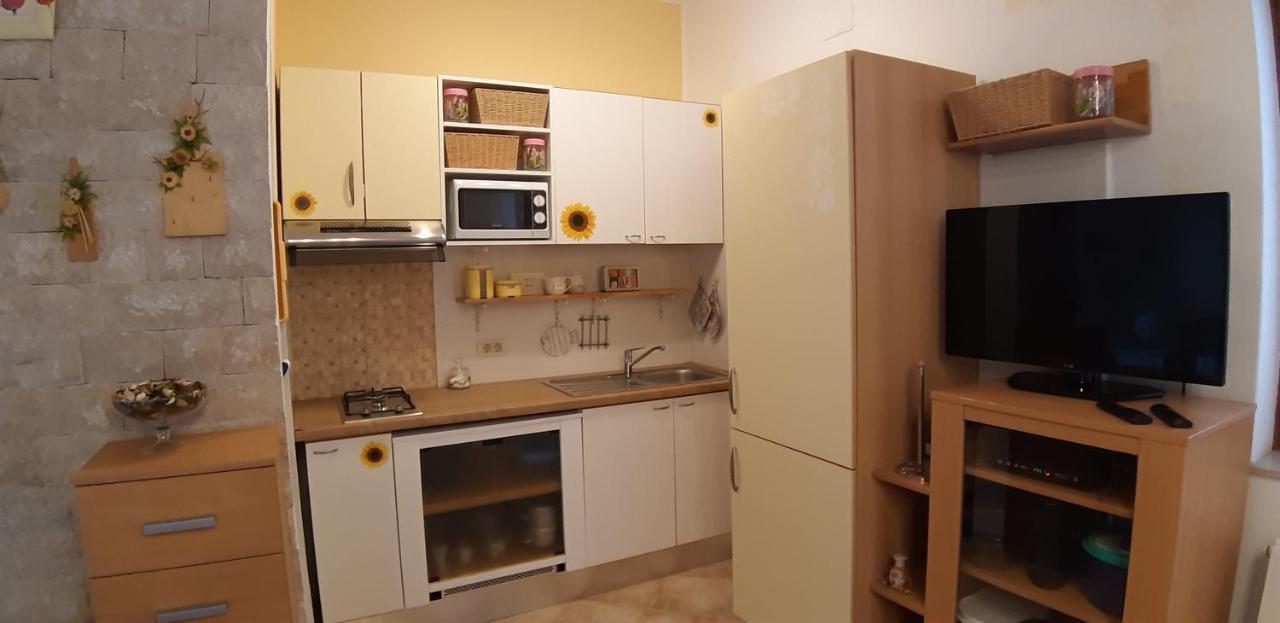Apartments Demori Galizana Екстер'єр фото