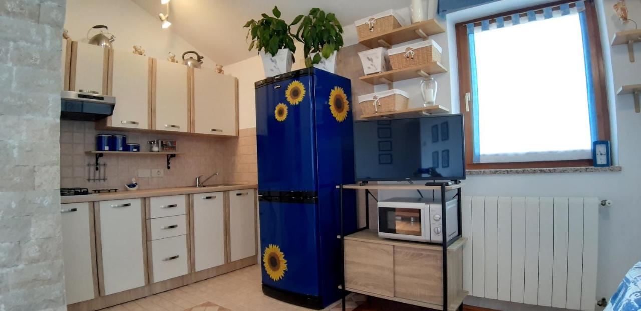 Apartments Demori Galizana Екстер'єр фото