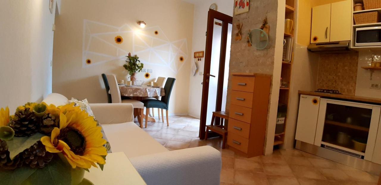Apartments Demori Galizana Екстер'єр фото