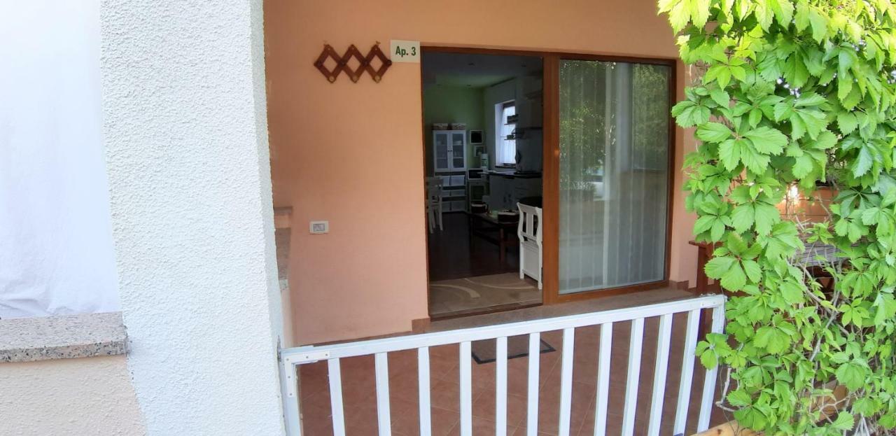 Apartments Demori Galizana Екстер'єр фото